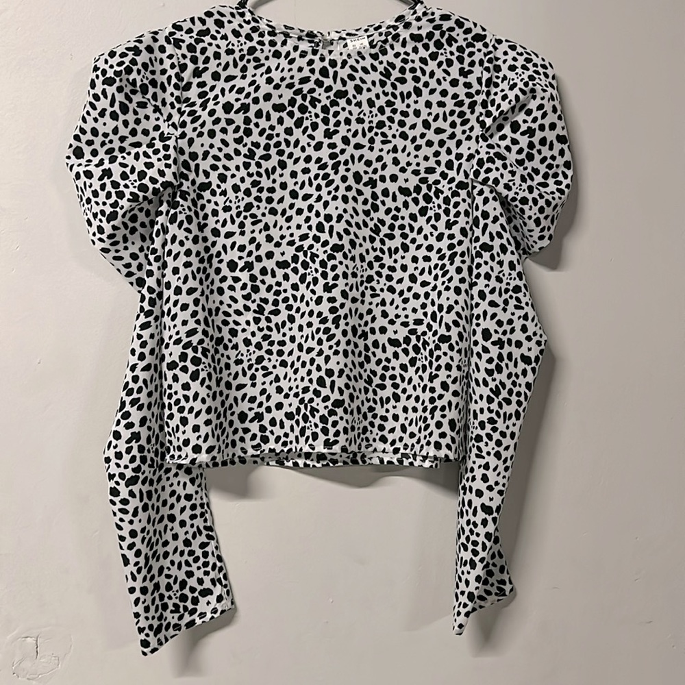 Black and white shirt from SHEIN girls 11-12Y